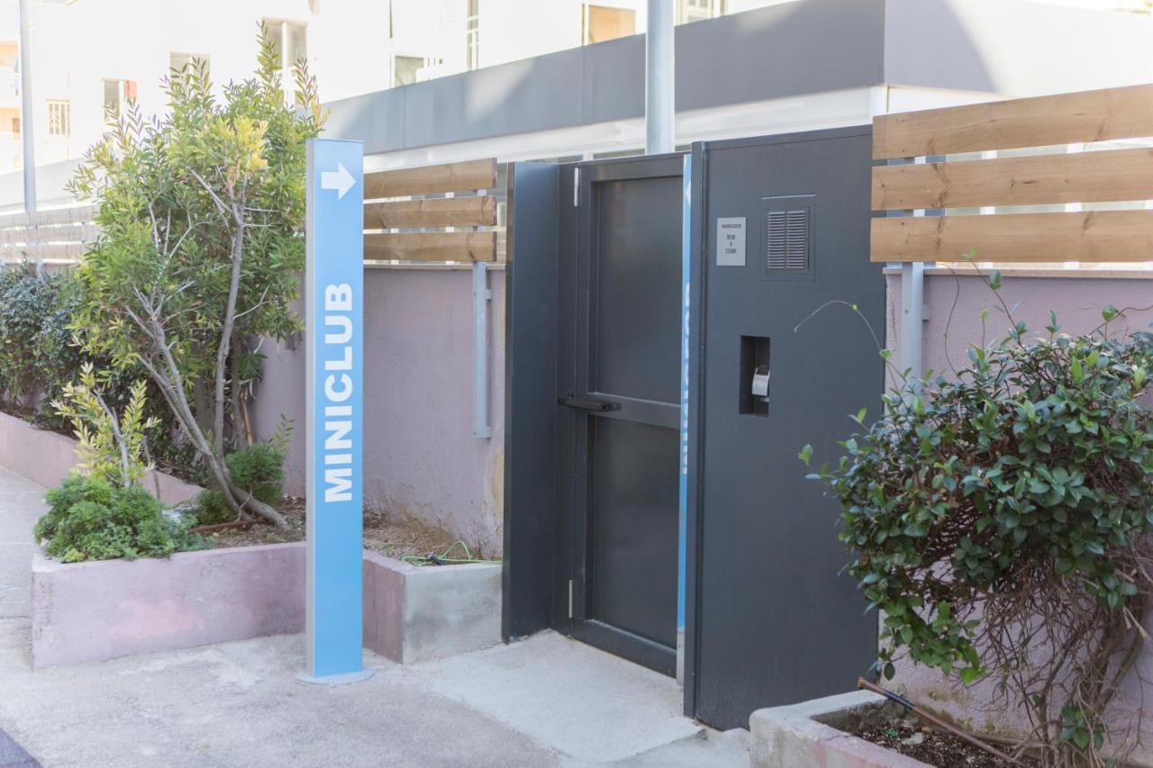 Apartamentos Turisticos Augustus Cambrils Εξωτερικό φωτογραφία